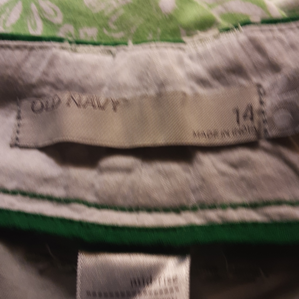 Shorts - Picture 4 of 7